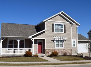 3038 E Hamlet Cir, East Lansing, MI 48823