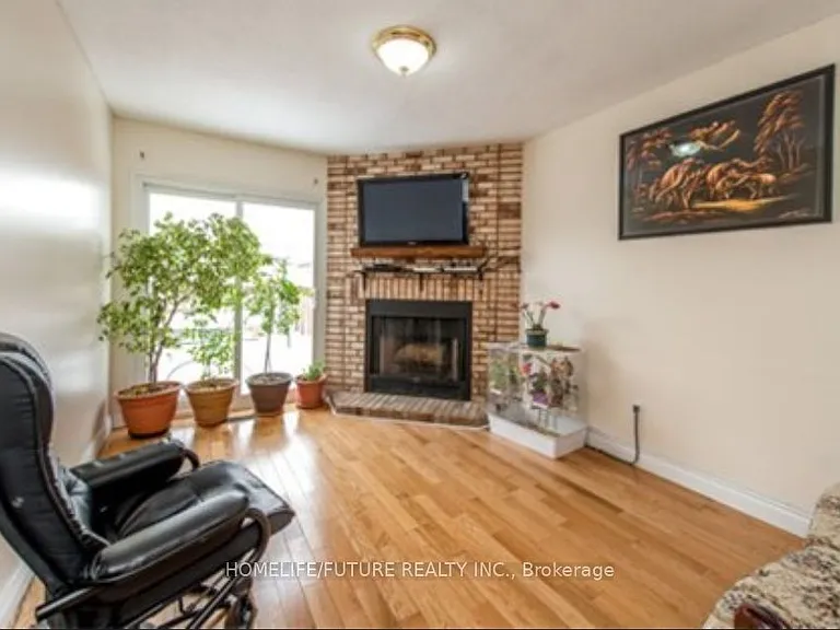 20 Goodall Dr #MAIN 2ND FLR — Photo 2
