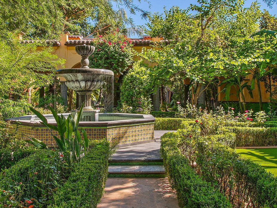 1st image of 8100 N 68TH Street