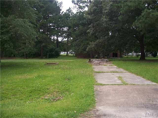 2nd image of 205 Laurelwood Dr