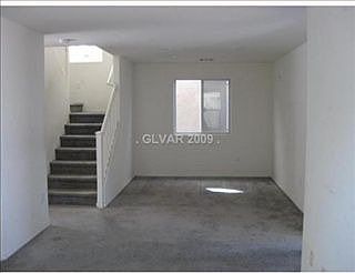 1st image of 5542 Avent Ferry St