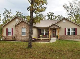 208 Wexford Ct, Dittmer, MO 63023