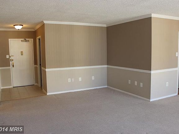 3rd image of 3705 S George Mason Dr APT 2104S