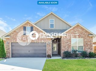 27346 Dieken Dr, Athens, AL 35613