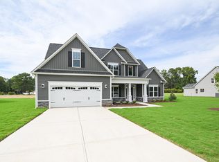 100 Abingdon Farms Dr, Selma, NC 27576