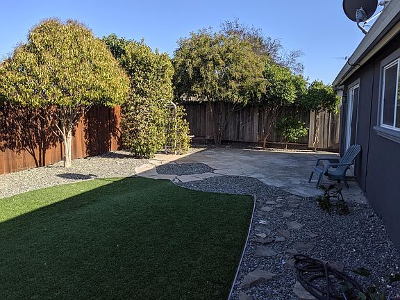5th image of 809 Saint Francis Dr