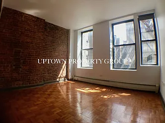 Rented by Uptown Property Group