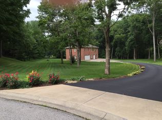 936 Glen Hollow Dr, O Fallon, IL 62269