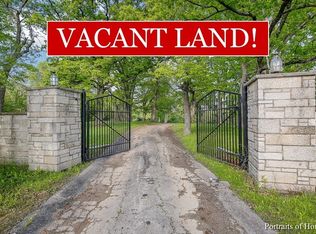 10S381 Madison St, Burr Ridge, IL 60527