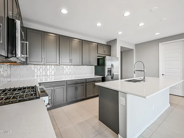 7144 W Coles Rd — Photo 9