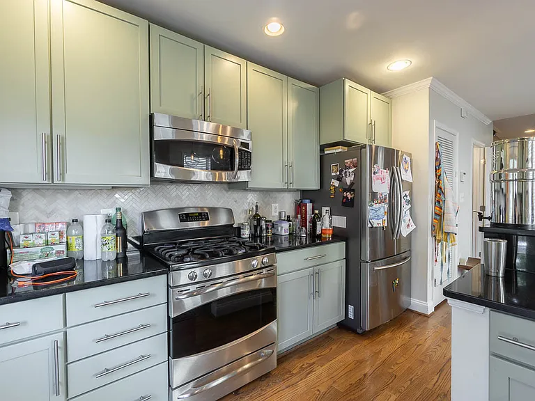 904 Webster St NW — Photo 41