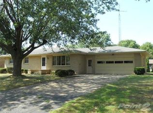 2191 Shiawasee Ln, Stevensville, MI 49127