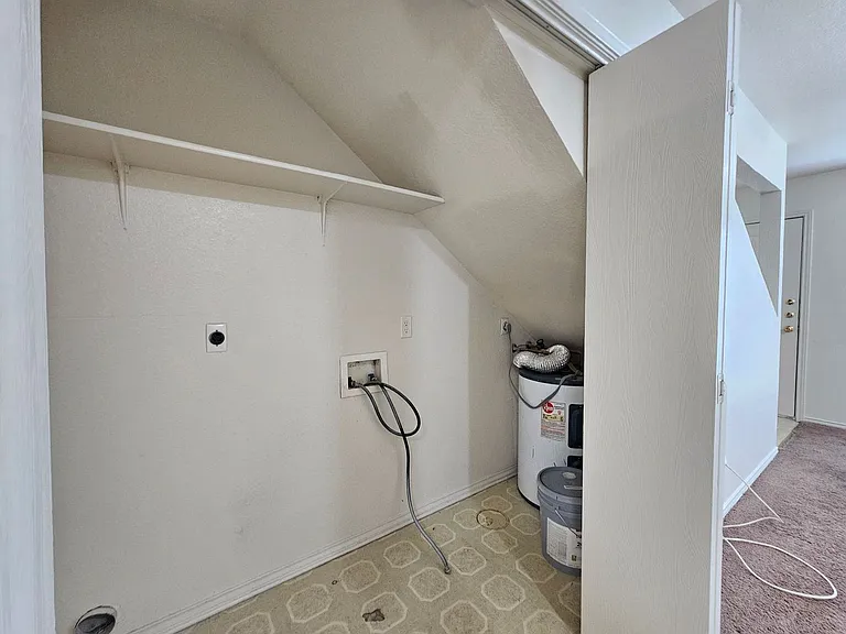 4501 Deek Dr #A-D — Photo 16