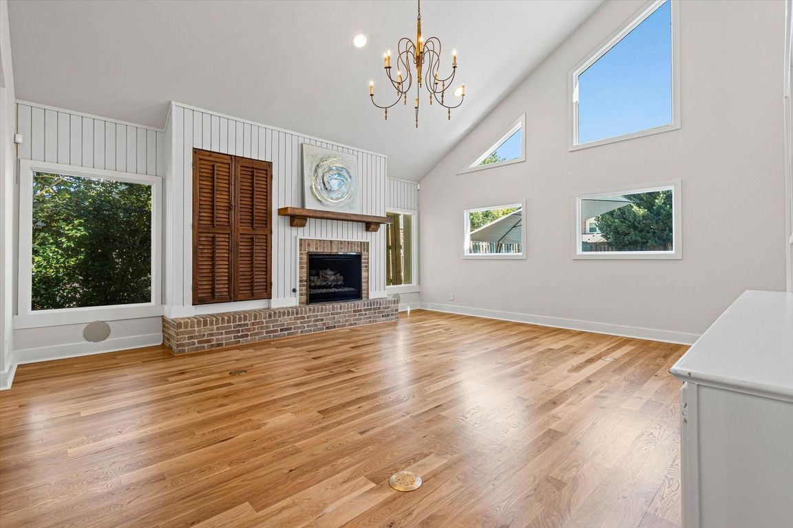 next background image