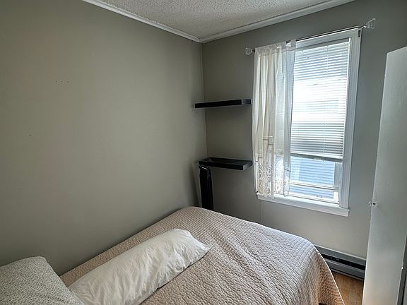 2nd image of 203 3rd St #3