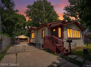 4233 Menton St, Flint, MI 48507