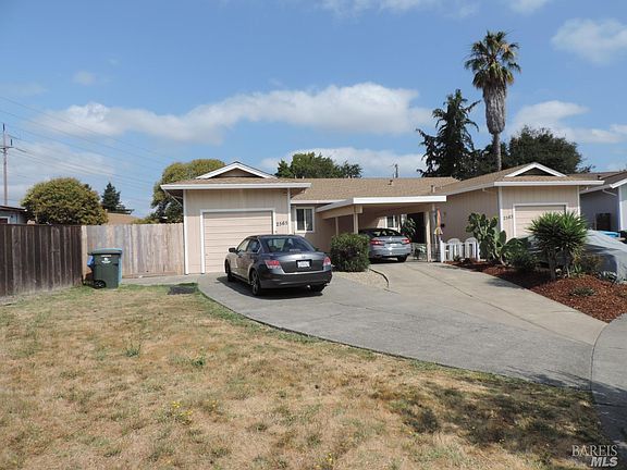 4th image of 2563 - 2565 NW Mohawk Court