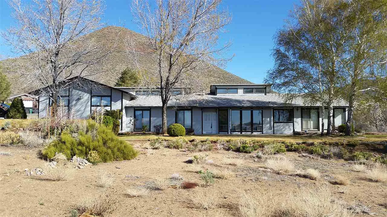 1 Farady Cir photo 1