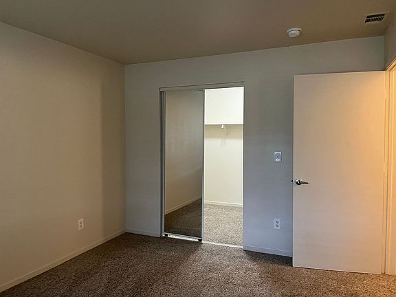 3rd image of 1625 Woodcreek Dr #393