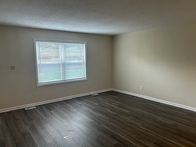 253 Keystone Dr — Photo 4