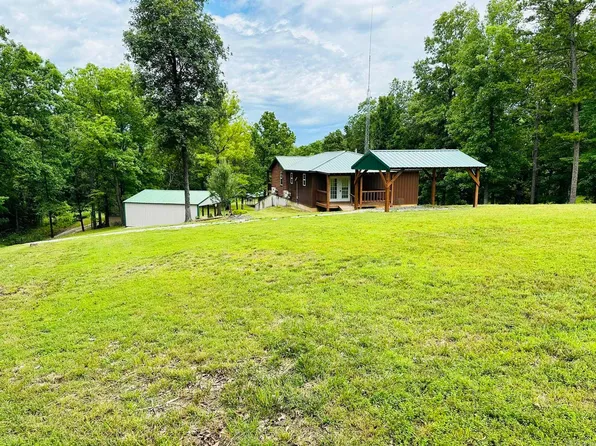 3084 Pleasant Grove Rd, Wideman, AR 72585