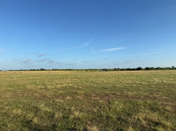 2365 County Road 1104, Cleburne, TX 76031