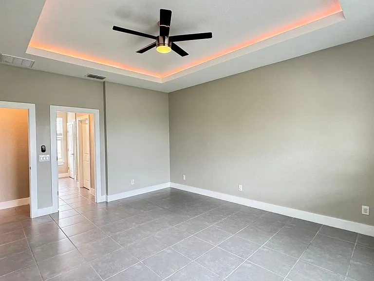 118 Lily Ln — Photo 6
