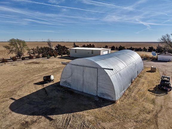 4th image of 8066 E Road 11