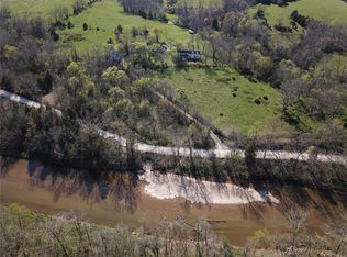74 Dillard Mill Rd, Davisville, MO 65456