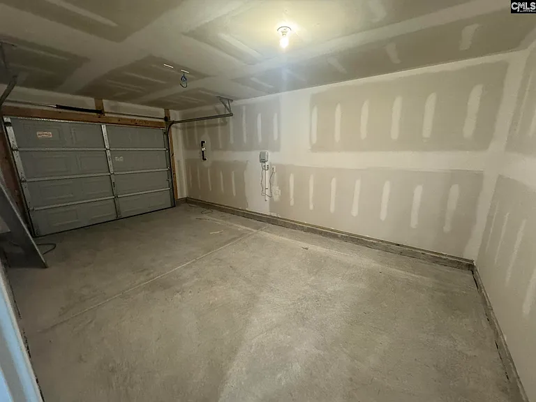 2040 Armada Rd — Photo 4