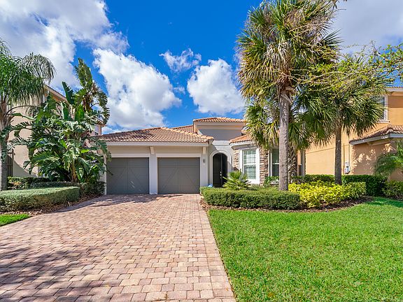 3rd image of 11918 Autumn Fern Ln