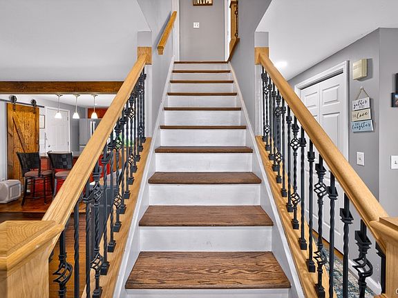 5th image of 1712 Lincoln Ln