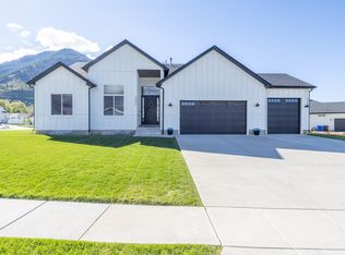 2492 N 1100 E, North Ogden, UT 84414