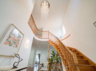 173 Russell Jarvis Dr, Markham, ON L3S4L3