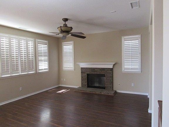 4th image of 13082 Holmwood Ct
