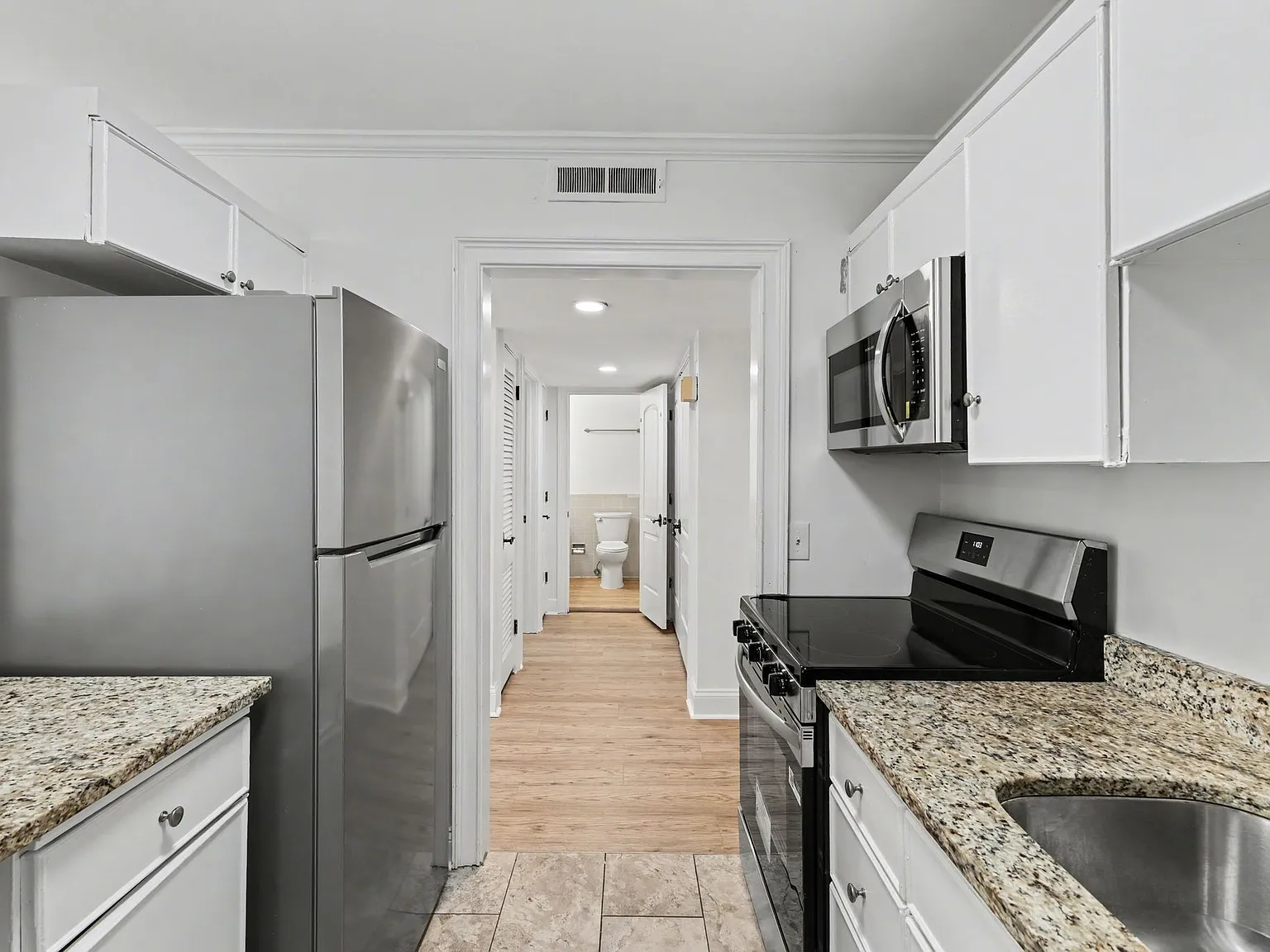 Haph, Llc - 116 #D7 Harding Place - 1 — Photo 4