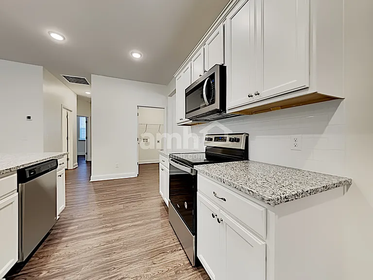 406 Ronter Ct — Photo 4