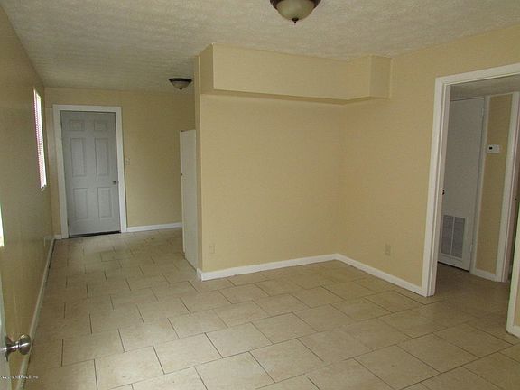 4th image of 1811 W 4th St #1