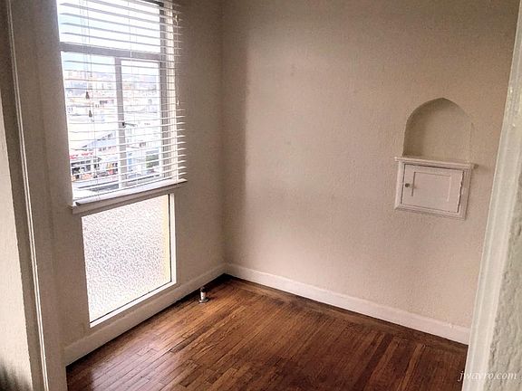 5th image of 1280 Pine St APT 302