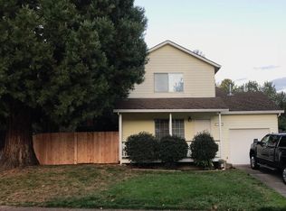 2365 Debok Rd, West Linn, OR 97068