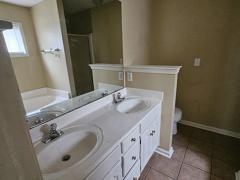 7006 Buckram Oak Dr — Photo 8