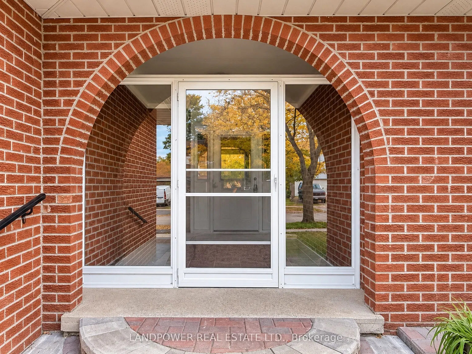 5 Kellen St — Photo 3