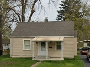 6 W Old Ridge Rd, Hobart, IN 46342