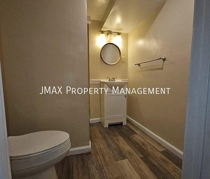 1515 Dunbar St NW — Photo 7