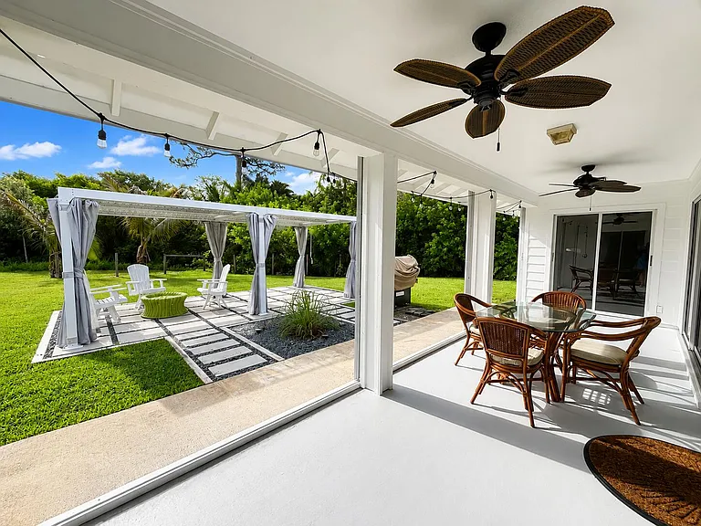 341 Suwanee Ave — Photo 44