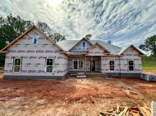 408 Collins Estate Ave, Centerville, GA 31028