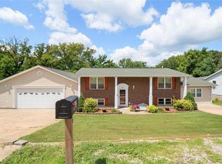 1795 Gamel Cemetery Rd, Festus, MO 63028