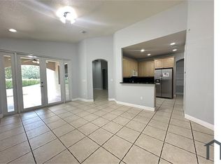 2841 Poinciana Cir, Hollywood, FL 33026