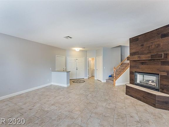 3rd image of 4016 Villeroy Ave