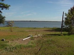 204 Causeway Cv, Seven Points, TX 75143